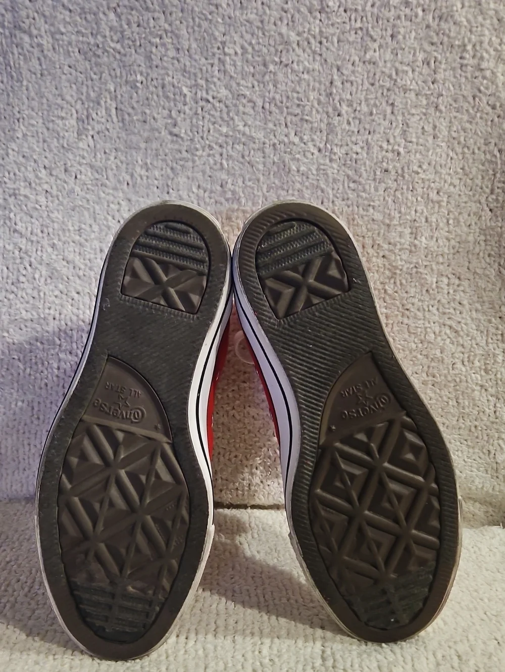 Men's Converse Red High-Top Sneakers Size 5 - Picture 6 of 9